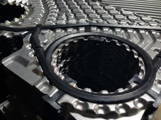 plate-heat-exchanger-plates-and-gaskets-320x240 plate heat exchanger plates and gaskets for petroleum industry